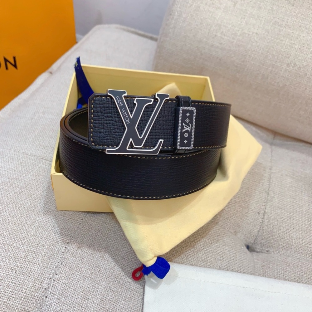 Authentic Luxury Louis Vuitton Leather Belt - Picture 7 of 14